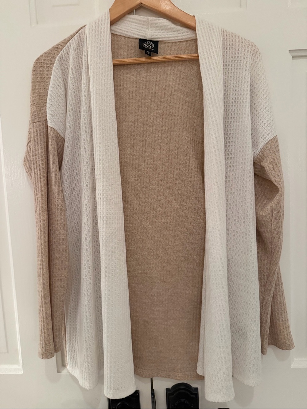 Lightweight Two-Tone Open Front Women’s Cardigan - Beige & White